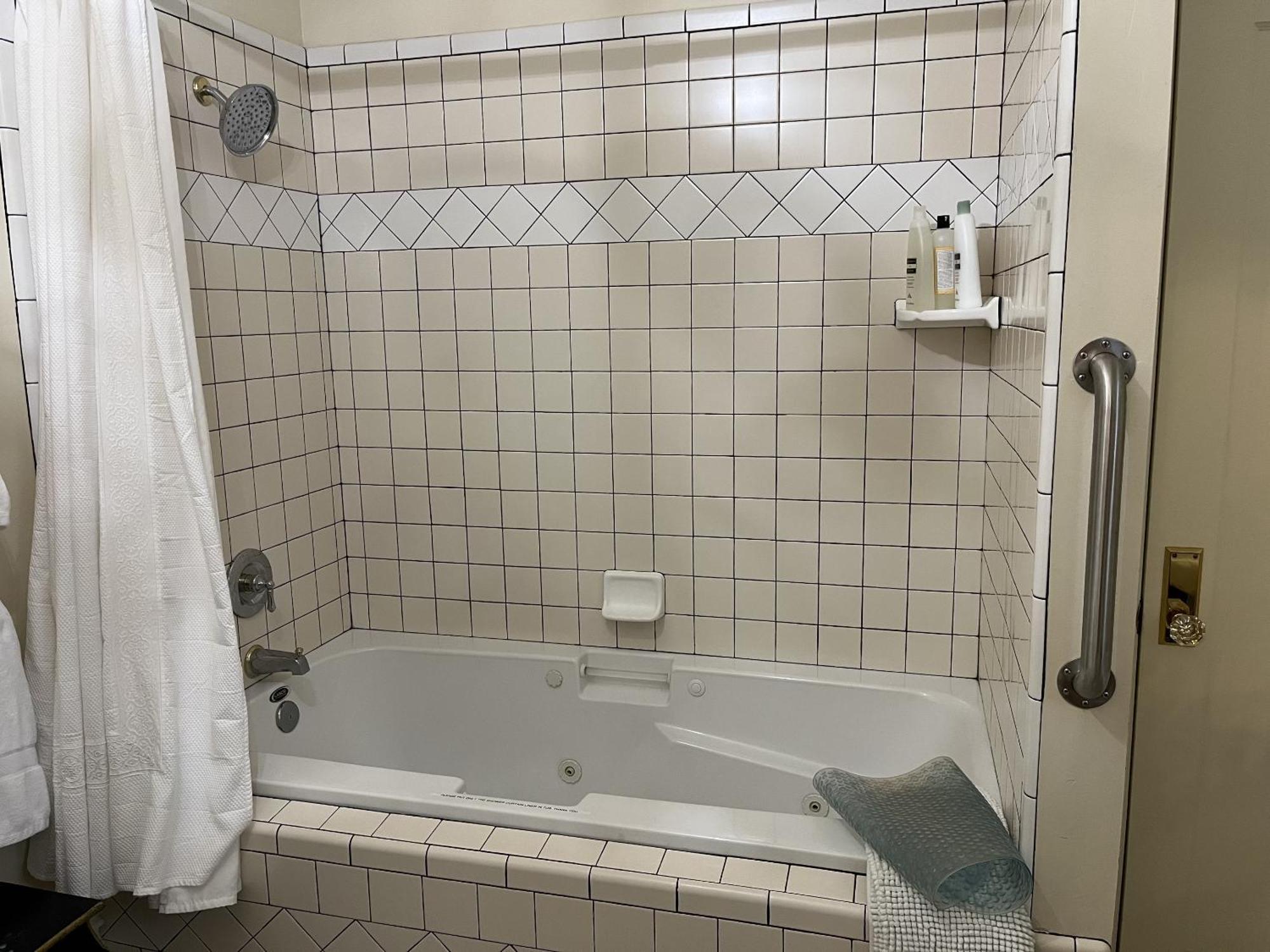 Abbey House Inn (Adults Only) Winters Экстерьер фото
